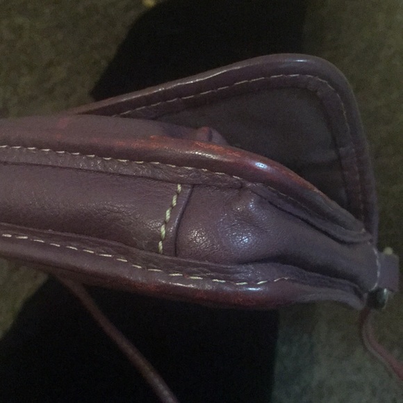 Fossil small hand bag with long strap - Picture 12 of 13